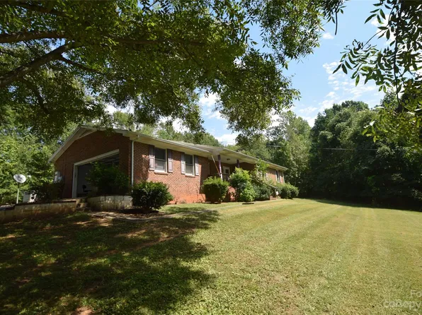 1414 Vantage Dr, Shelby, NC 28150