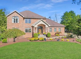 130 Hardwood Dr, Venetia, PA 15367