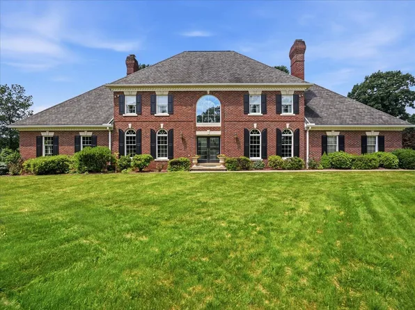 163 Lakewood Rd, Greensburg, PA 15601