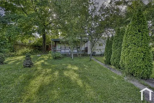 8011 Oakleigh Rd — Photo 42