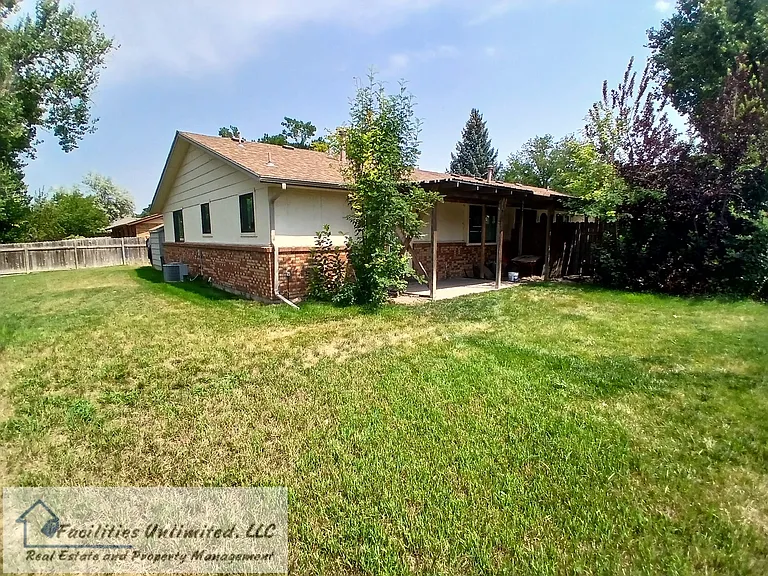 917 Silver Leaf Pl — Photo 12