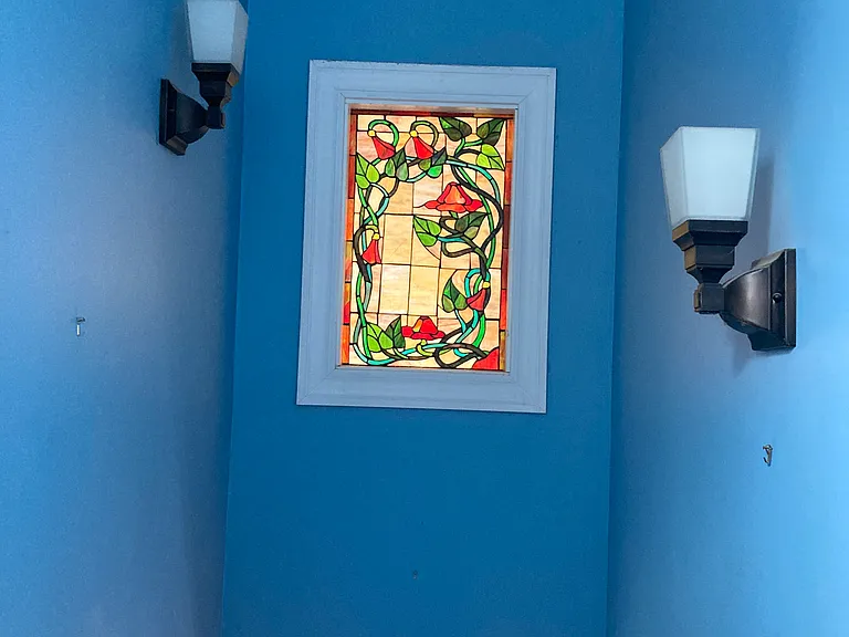 Wonderful bueatiful interior window stairway feature!