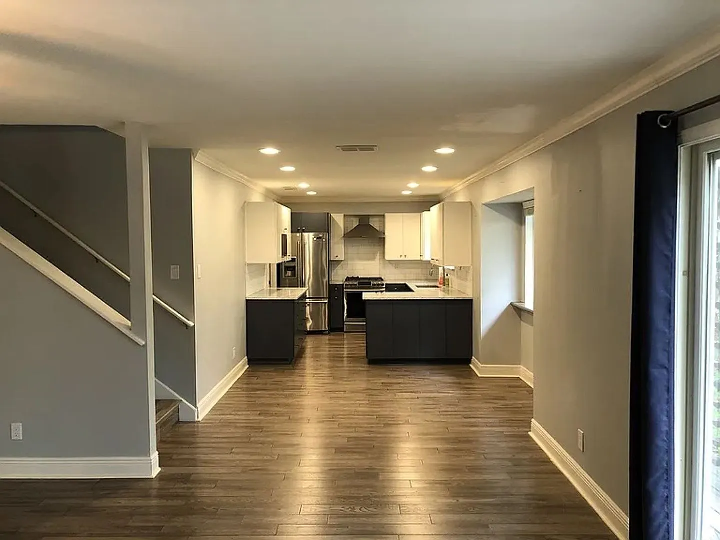 Beautiful and move in ready — Photo 2