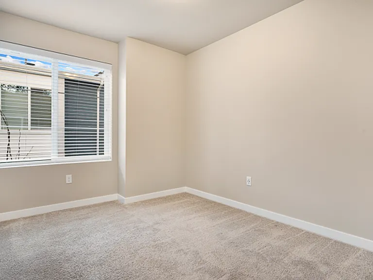 6636 NE 188th Ct #5 — Photo 18