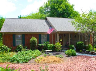 9935 Tealridge Ln, Charlotte, NC 28277