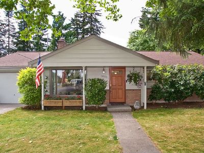 19003 Meridian Ave N, Shoreline, WA, 98133