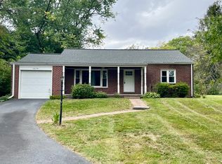 64 Conestoga Blvd, Lancaster, PA 17602