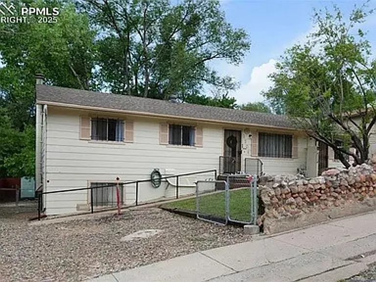 2509 Royalty Ct #A — Photo 19
