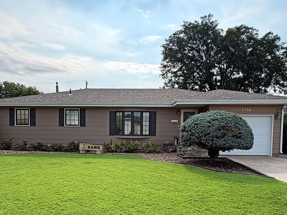 1st image of 1718 Felten Dr