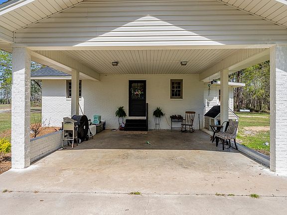 5th image of 1428 Cross Rd