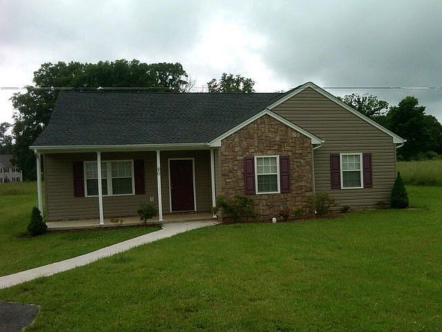 1st image of 80 Crystal Ln