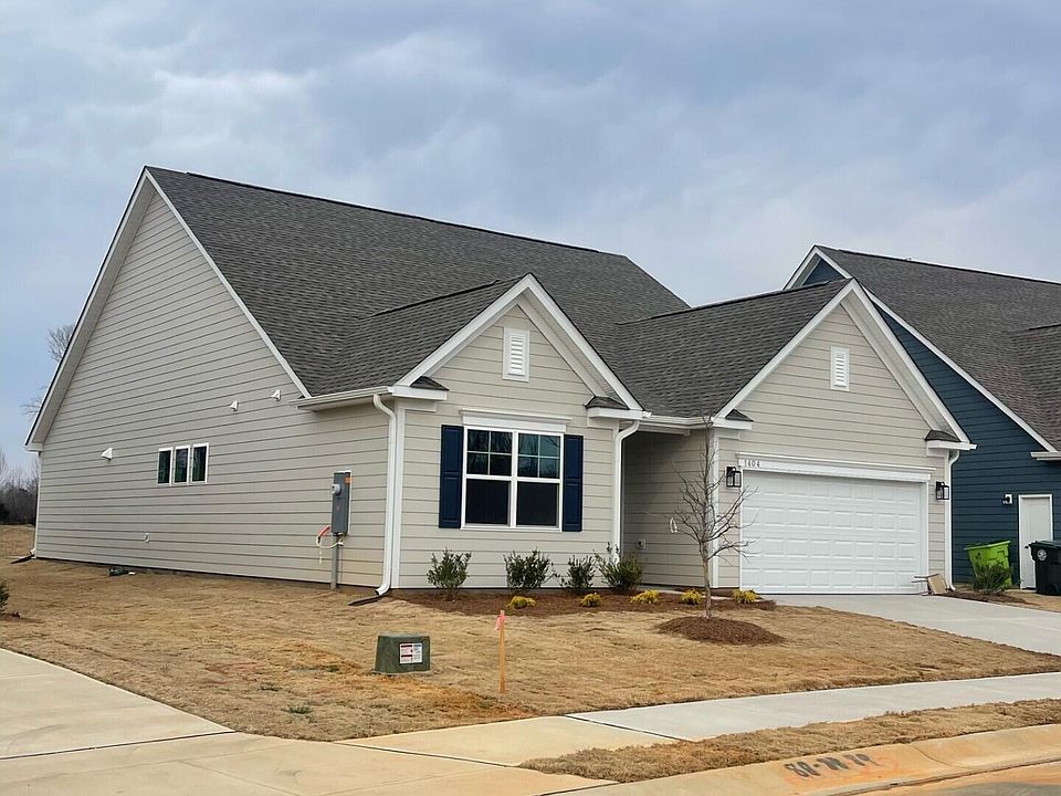2nd image of 1404 Barnstable Dr