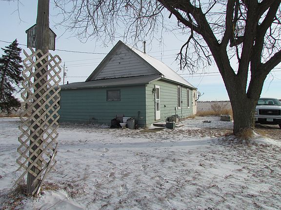 4th image of 2452 NW Irvinedale Dr