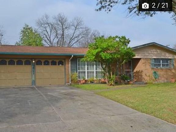 2 Car Garage