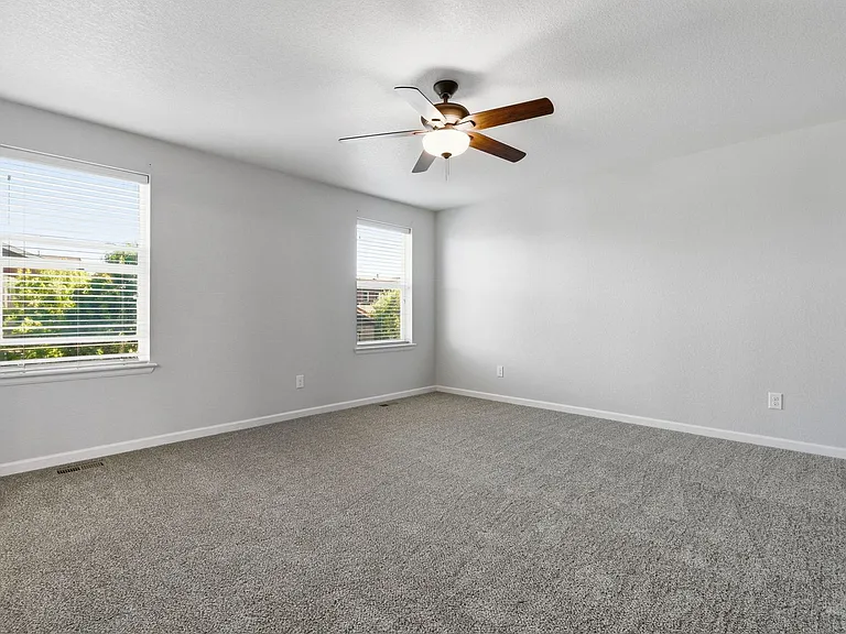 614 W 170th Pl — Photo 19