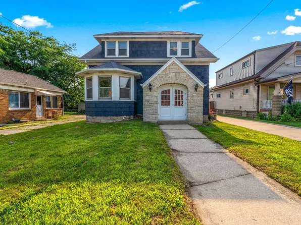 3970 South Whitnall AVENUE, Milwaukee, WI 53207