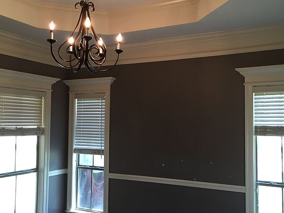 3rd image of 113 Imperial Palm Ln