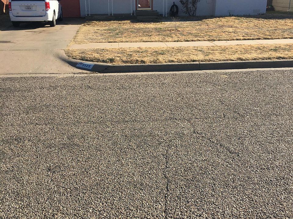 2nd image of 3123 S Woodland St
