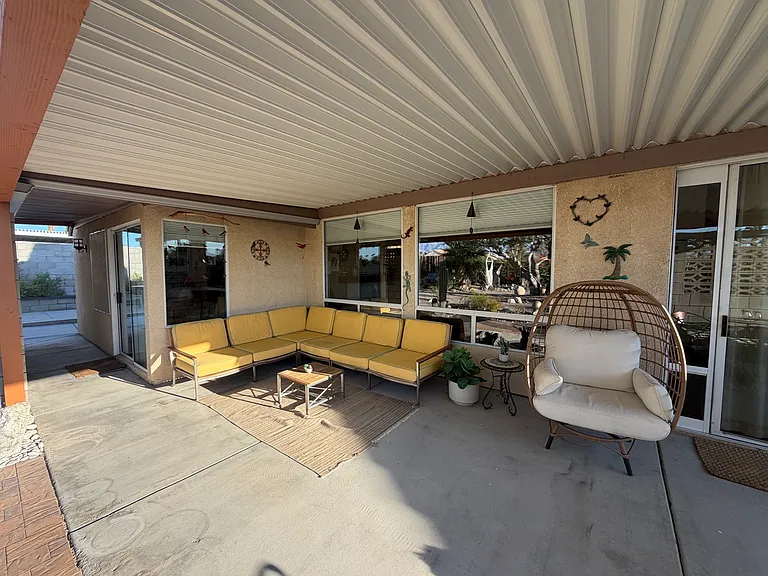 65571 Avenida Cadena — Photo 24