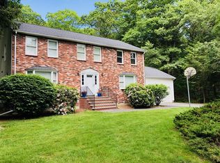 37 Manomet Rd, Sharon, MA 02067