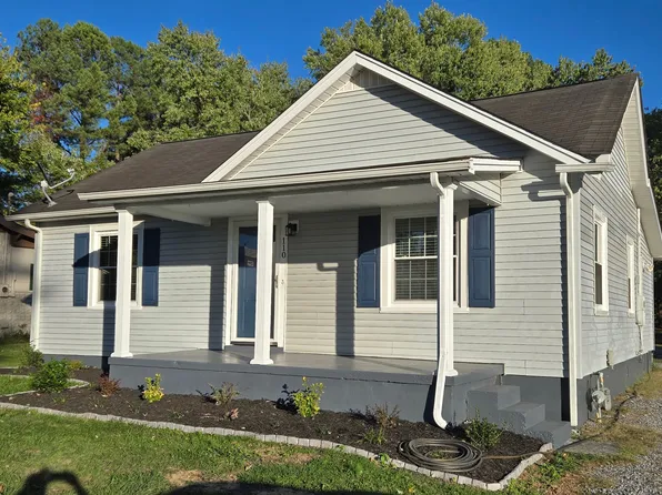 110 Golf Club Ln, Springfield, TN 37172
