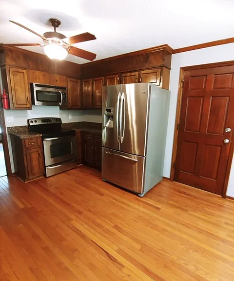 5820 Tuckertown Ln — Photo 3