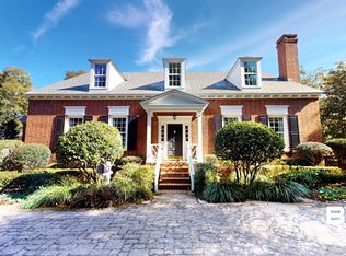 200 Carmel Dr E, Mobile, AL 36608