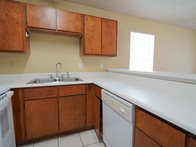 3194 Allison Marie Ct — Photo 7