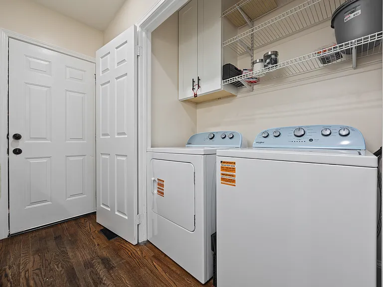 1282 Westboro Dr SW — Photo 17