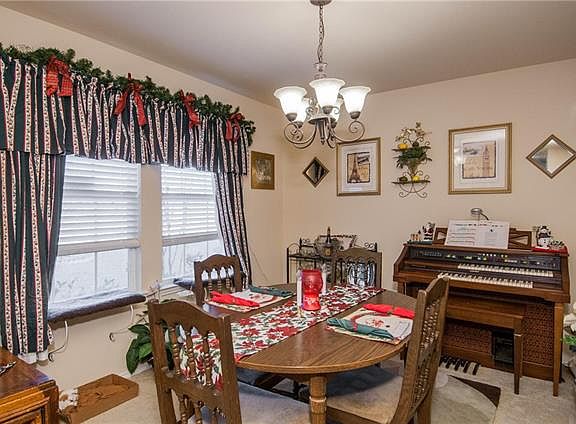 4th image of 8801 Irish Bend Dr