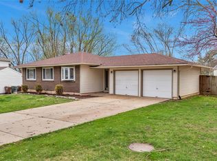 1346 Blue Ridge Dr, Saint Peters, MO 63376