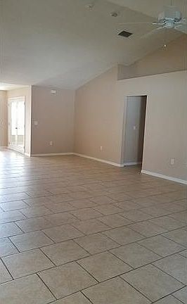 2nd image of 1139 NW 14th St