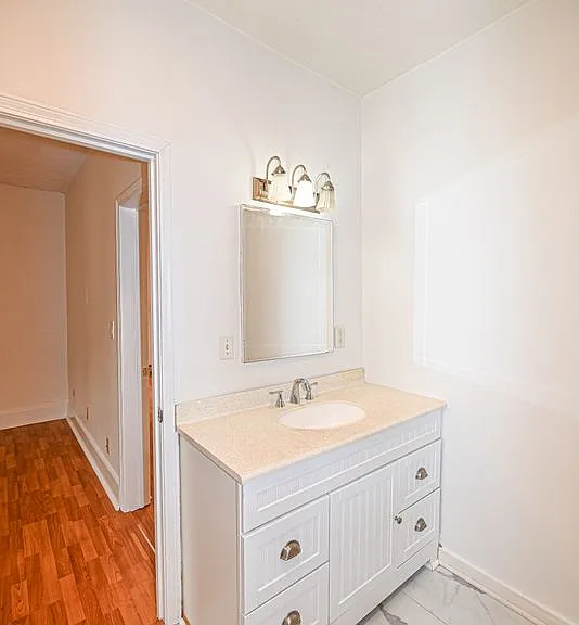 55B Bay St — Photo 13
