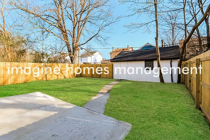 1321 Ryland Ave — Photo 16