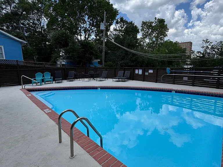 4942 Grand Ave #10 — Photo 21
