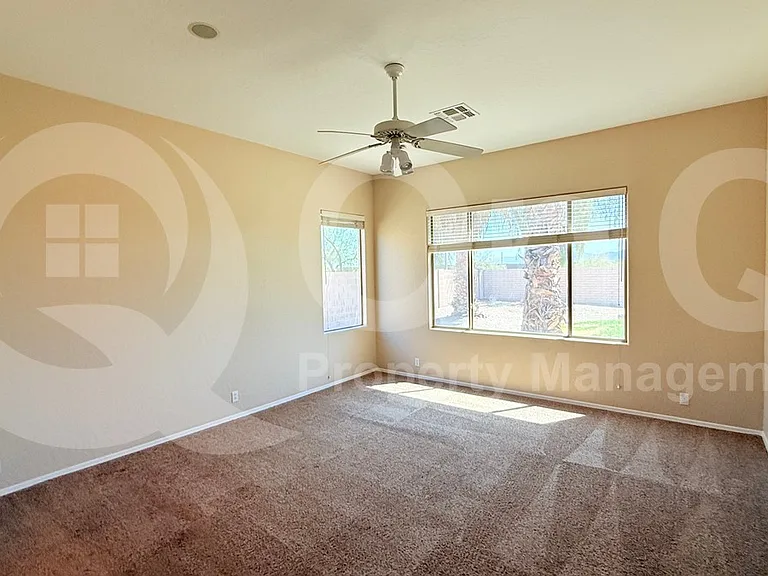 1517 W Windsong Dr — Photo 16