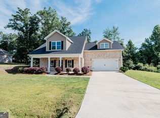 317 Willow Cove Ct, Lizella, GA 31052