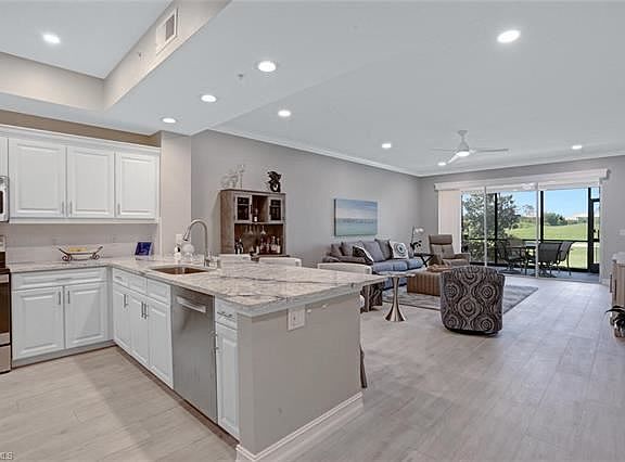 4th image of 4680 Turnberry Lake Dr Unit 103