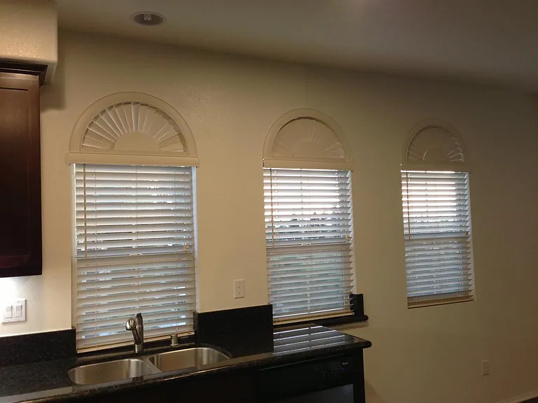 827 E Promenade #A — Photo 8