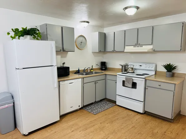 180 E 5460 S APT 24, Salt Lake City, UT 84107