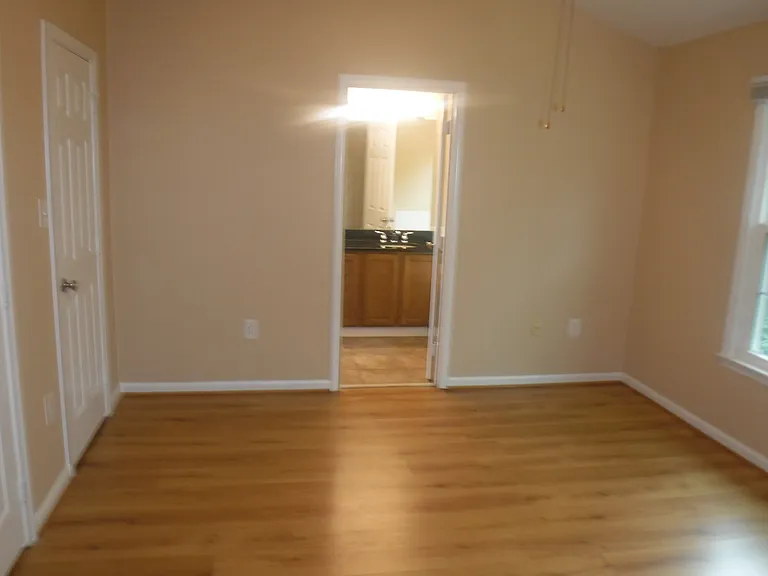 Master Bedroom - Upper Level