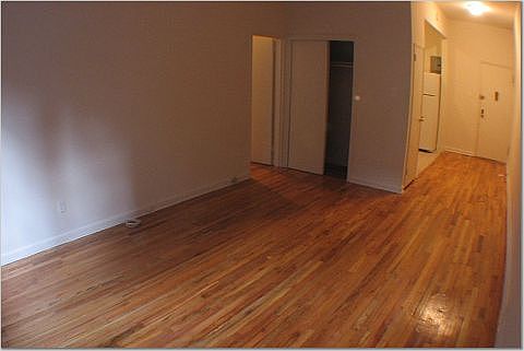 3rd image of 124 Ludlow St APT 2A