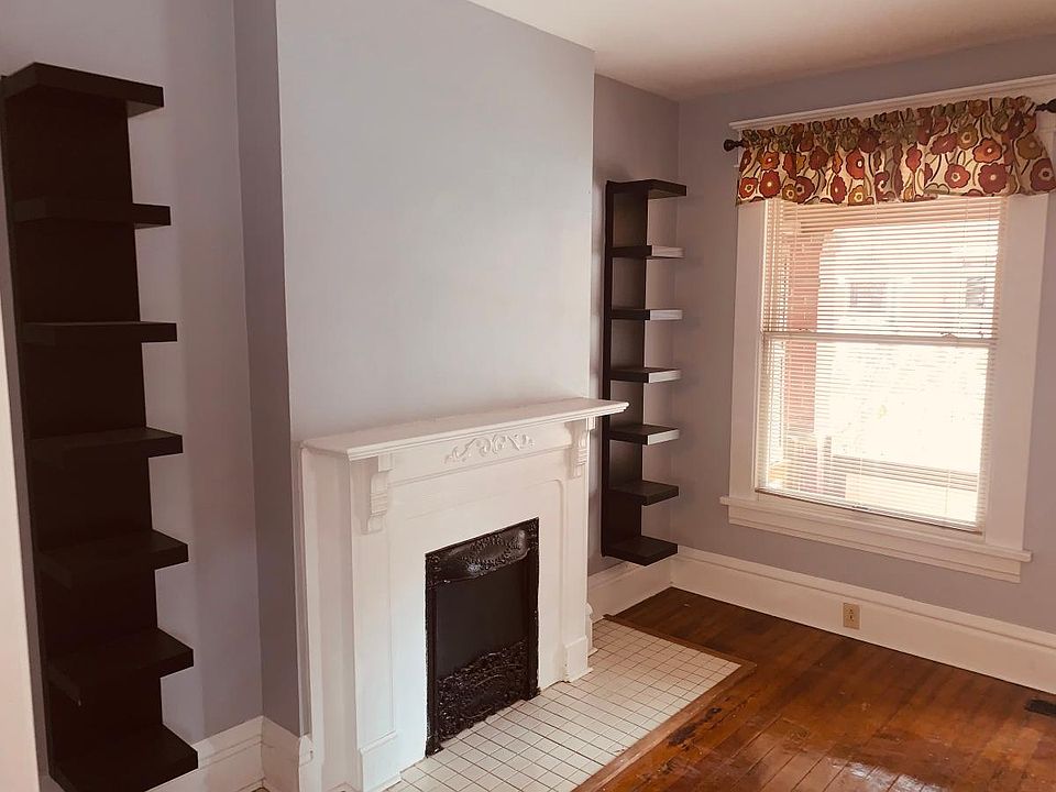 1st image of 301 Tappan St #3