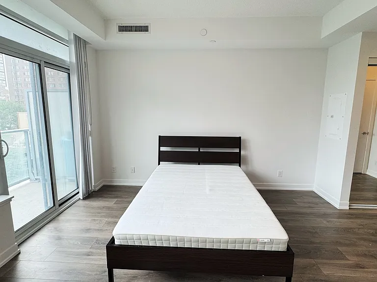 365 Church St #609 — Photo 8