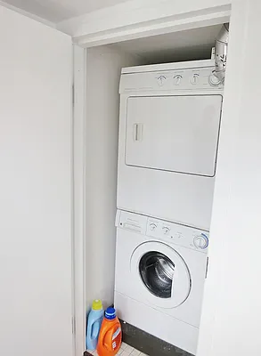 Sold by Brooklyn Heights Real Estate Inc | media 25