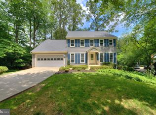 1566 Old Eaton Ln, Reston, VA 20194