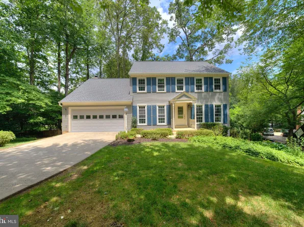 1566 Old Eaton Ln, Reston, VA 20194