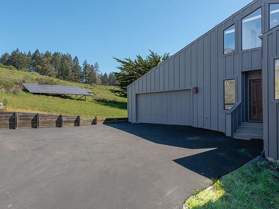 3rd image of 36808 Greencroft close