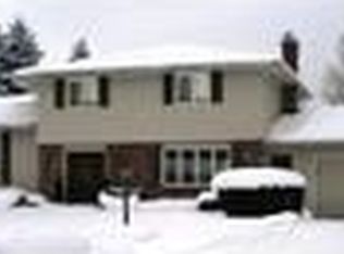 51 Rodney Ln, Rochester, NY 14625