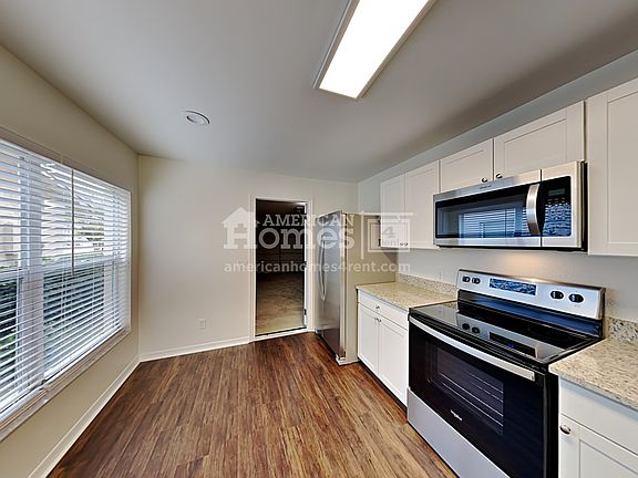 5th image of 9720 Little Pond Way